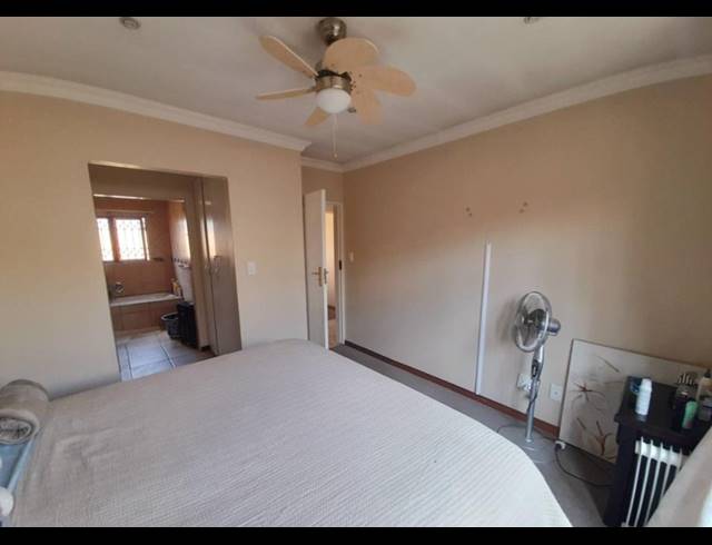 3 BEDROOM HOUSE FOR SALE IN HUGHES